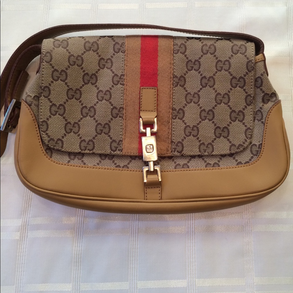 Gucci Authentic Vintage Shoulder Bag